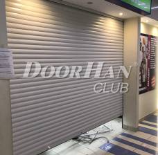 Витринная роллетная система, фото 1 Витринная роллетная система, фото 1